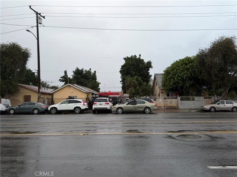 Photo of 2531 E El Segundo BLVD, Compton, CA 90222 (MLS # DW26229332)
