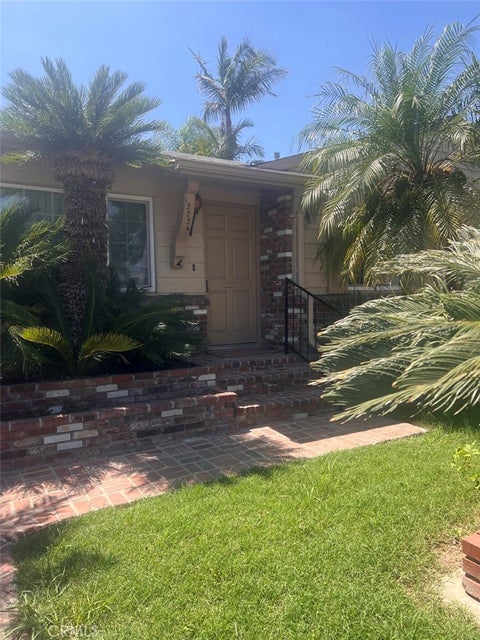 Photo of 13736 Cornishcrest RD, Whittier, CA 90605 (MLS # PW26214184)