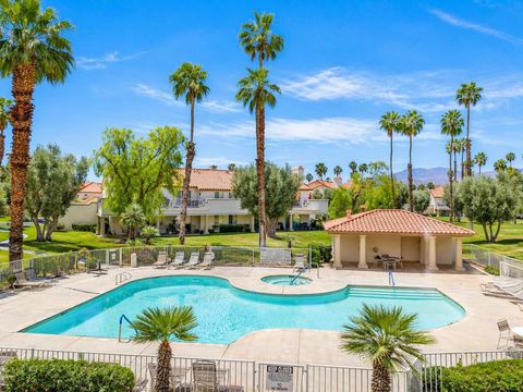 Photo of 654 Vista Lago Circle N, Palm Desert, CA 92211 (MLS # 219147002DA)