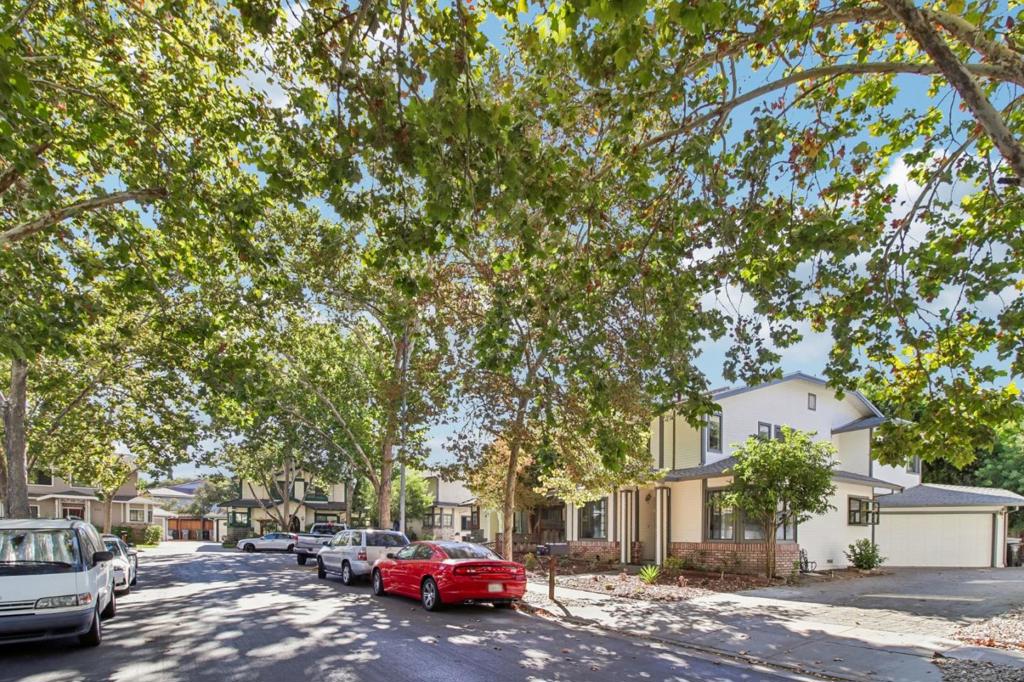 278 Snell Court