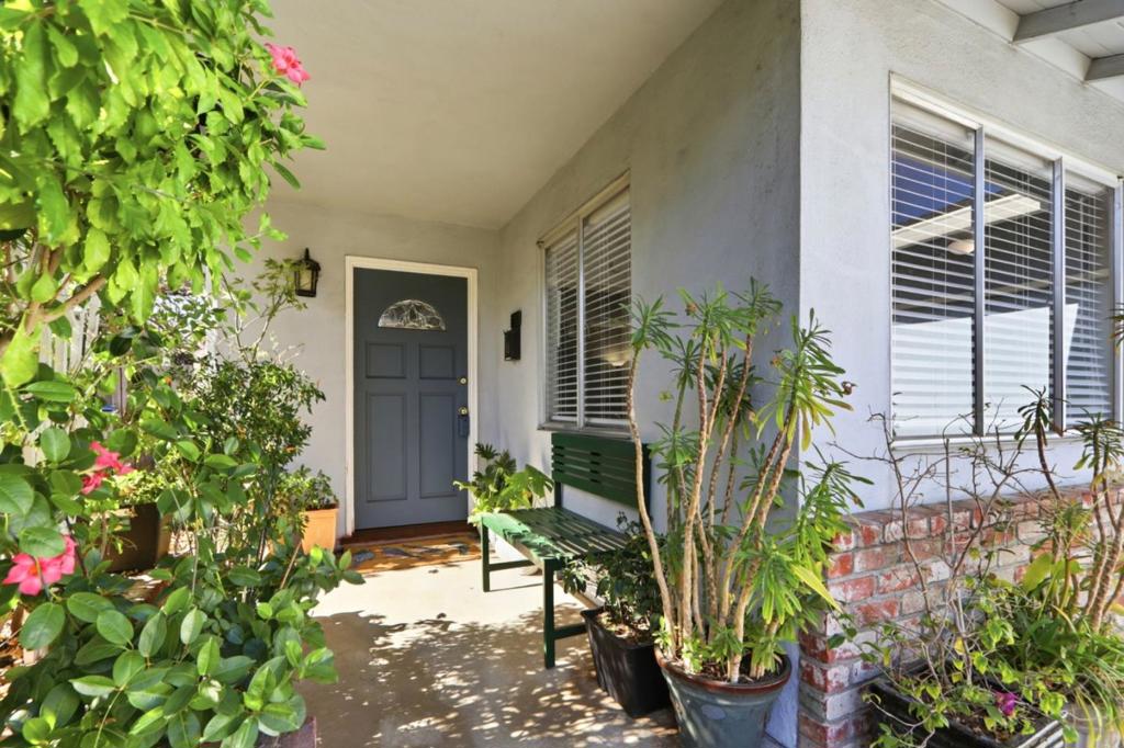 28092807 Union Avenue