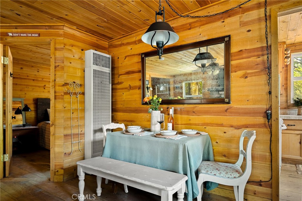 Green Valley Lake (GVLK) - Residential