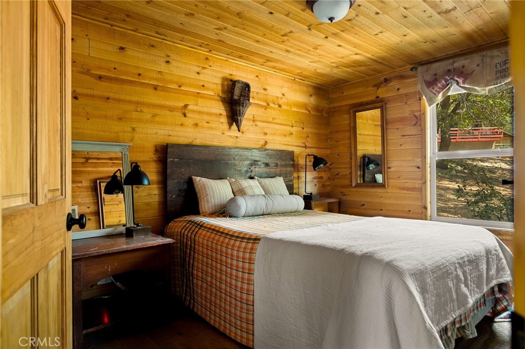 Green Valley Lake (GVLK) - Residential