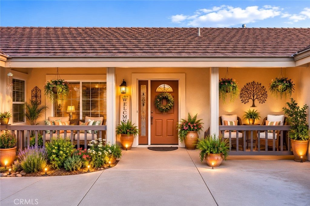 13997 Riverside