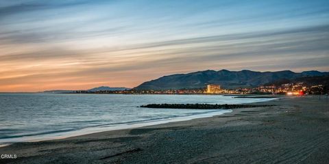 Tiny photo for 1111 Dover Lane, Ventura, CA 93001 (MLS # V1-34599)