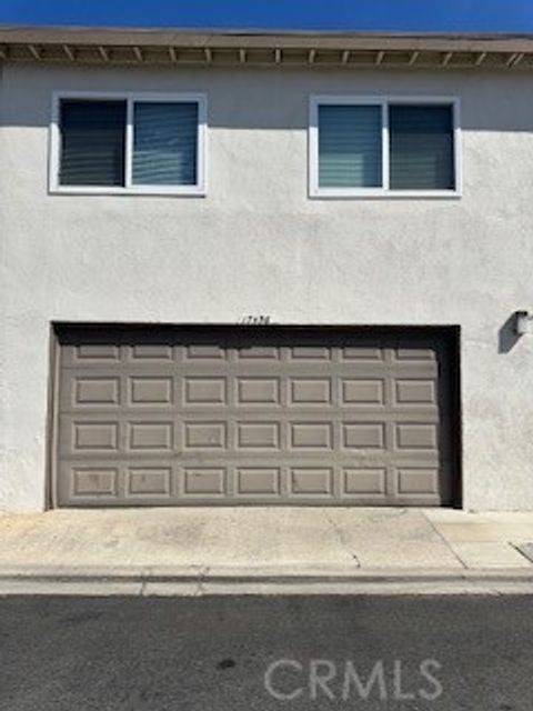 17456 Euclid B Fountain Valley CA 92708