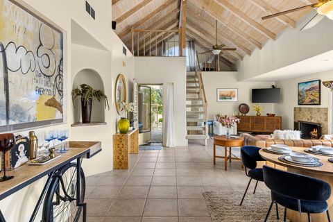 Photo of 2917 Cervantes Court, Palm Springs, CA 92264 (MLS # 219143630DA)