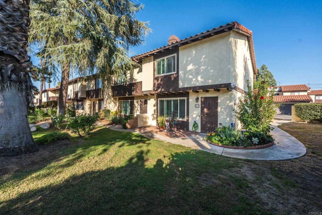 listing image 130727304438801245515