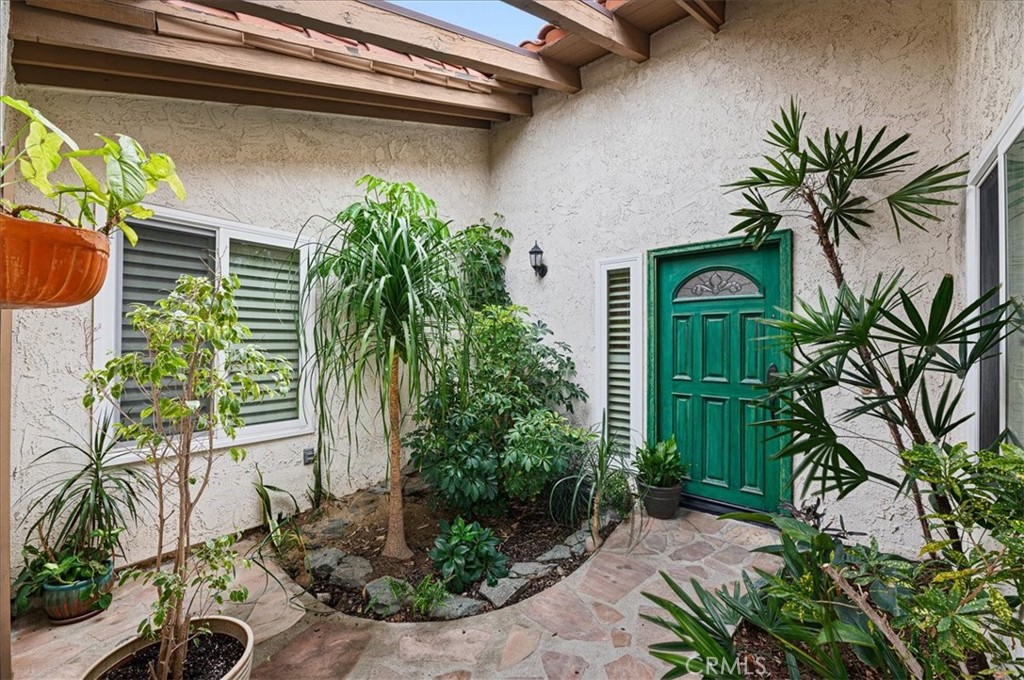 1418 Lemonwood Drive W