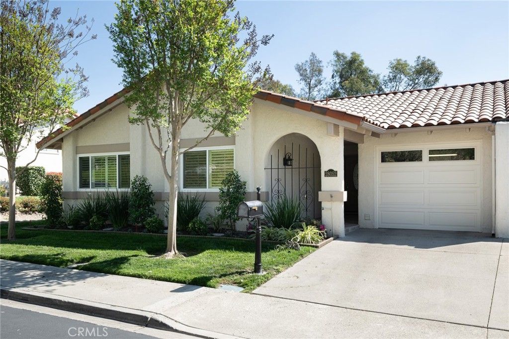 Photo of 28052 Via Congora, Mission Viejo, CA 92692 (MLS # OC26068396)