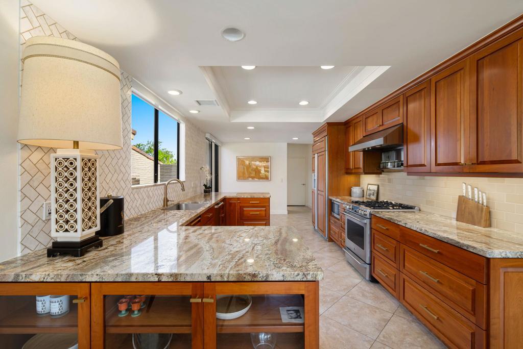 Desert Horizons C.C. - Residential