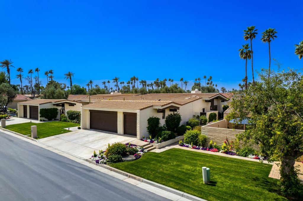 Desert Horizons C.C. - Residential