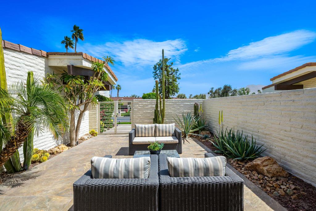Desert Horizons C.C. - Residential