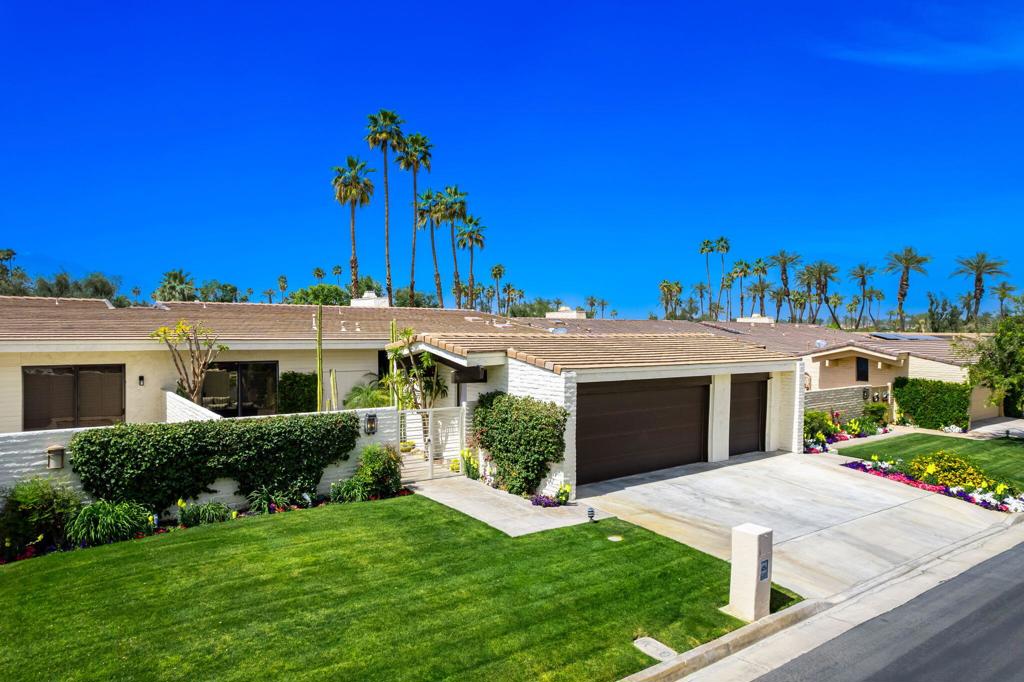 Desert Horizons C.C. - Residential