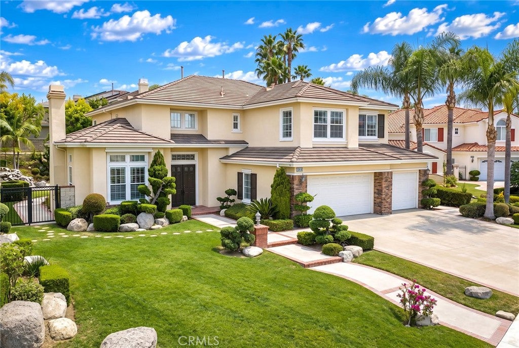 13910 Plumrose Place