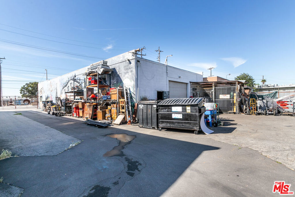 12767 Saticoy Street