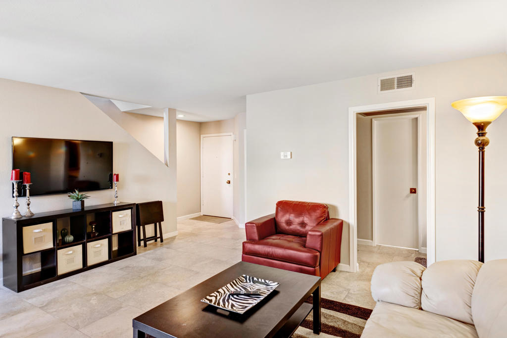 Palm Springs Golf & - Residential