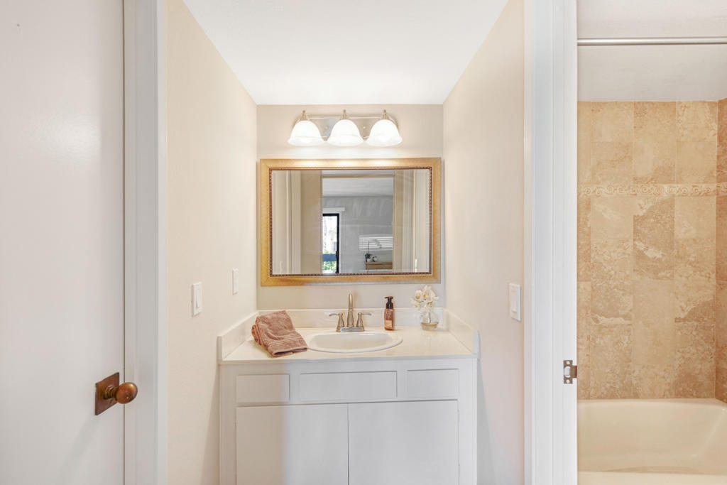 Palm Springs Golf & - Residential