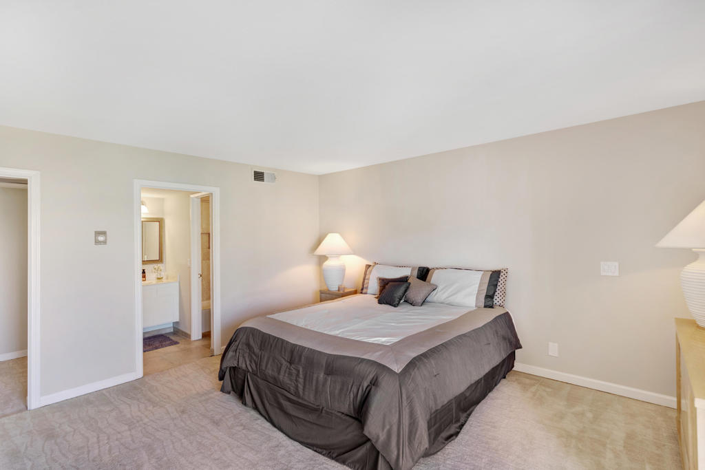 Palm Springs Golf & - Residential