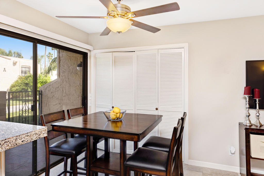 Palm Springs Golf & - Residential