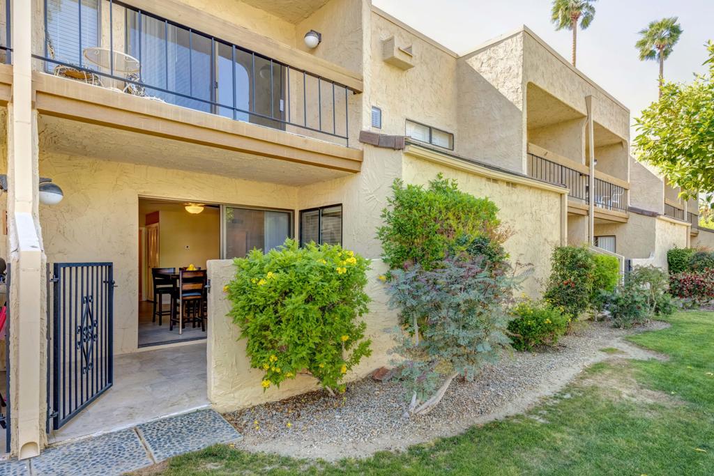 Palm Springs Golf & - Residential