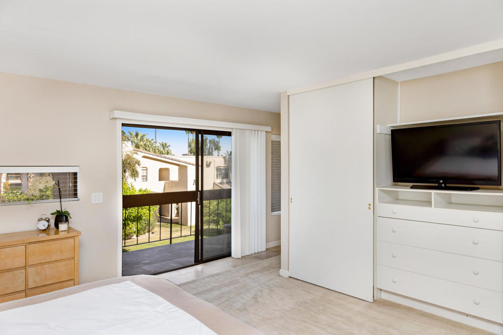 Palm Springs Golf & - Residential