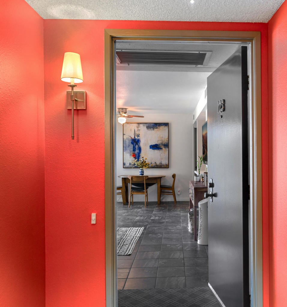 1550 S Camino Real 123