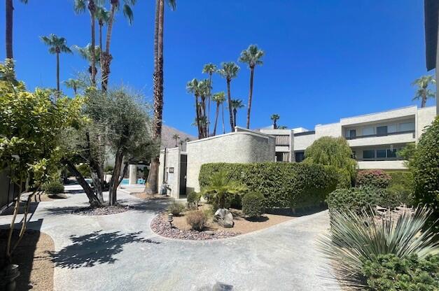 1550 S Camino Real 123