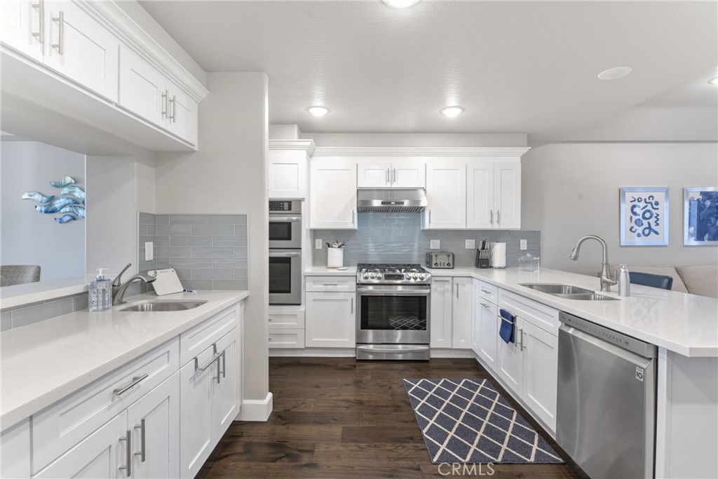 34300 Lantern Bay 107