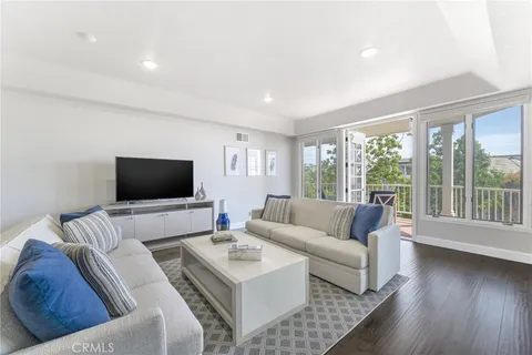 MLS: LG26062786
