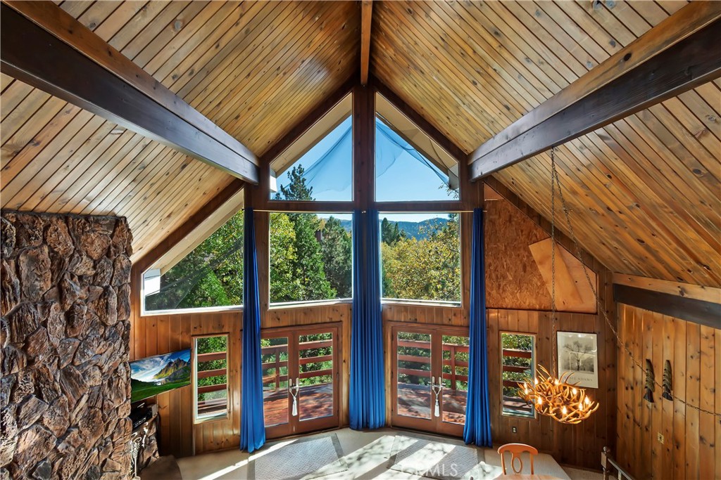 Arrowhead Woods (AWHW) - Residential