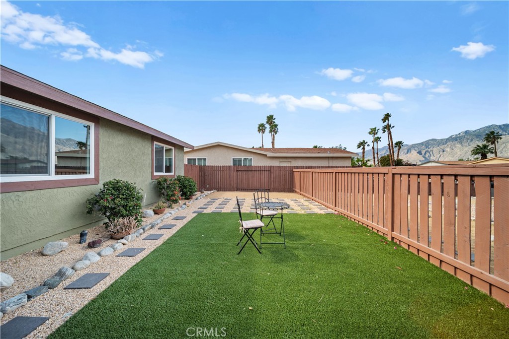 Desert Park Estates (33103) - Residential
