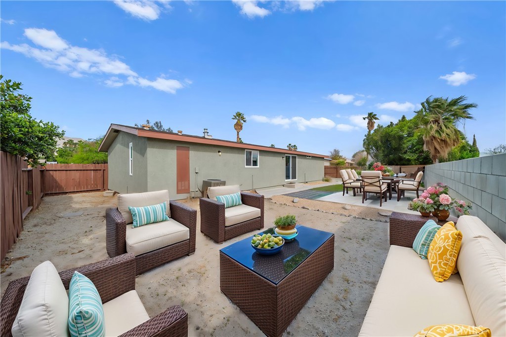Desert Park Estates (33103) - Residential