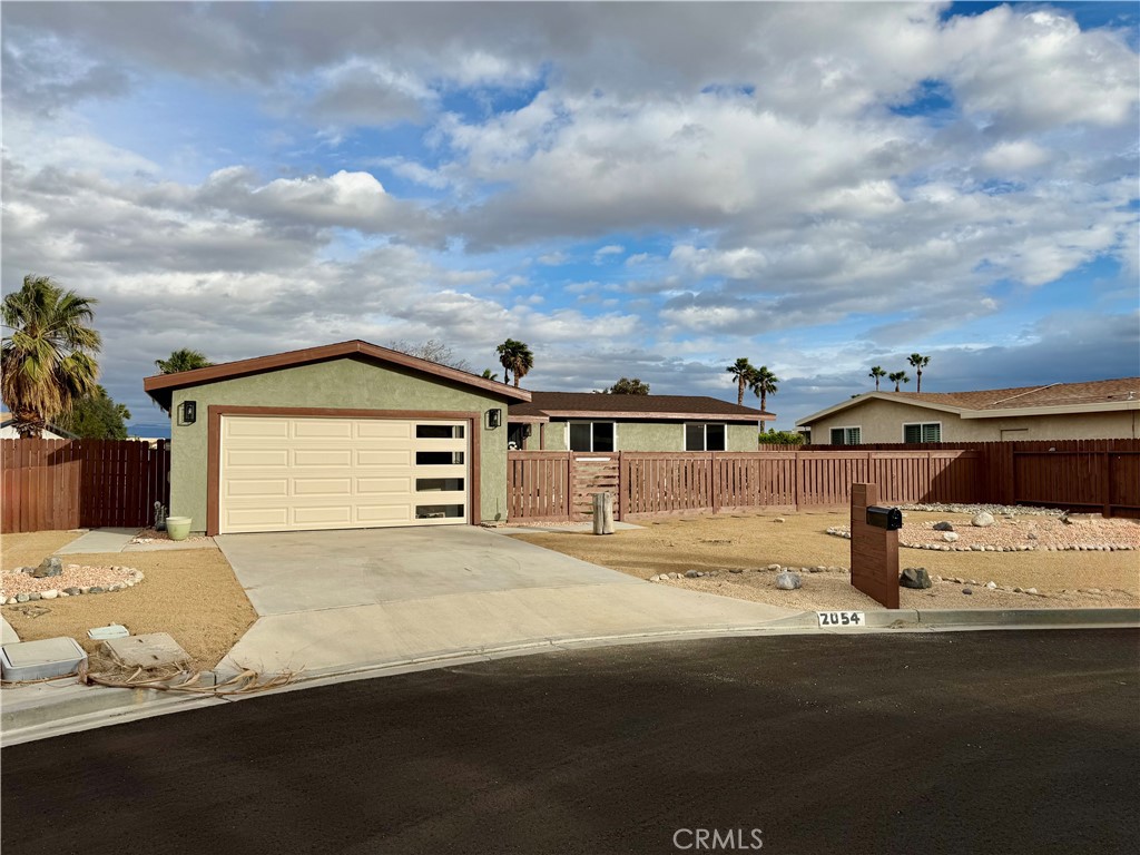 Desert Park Estates (33103) - Residential