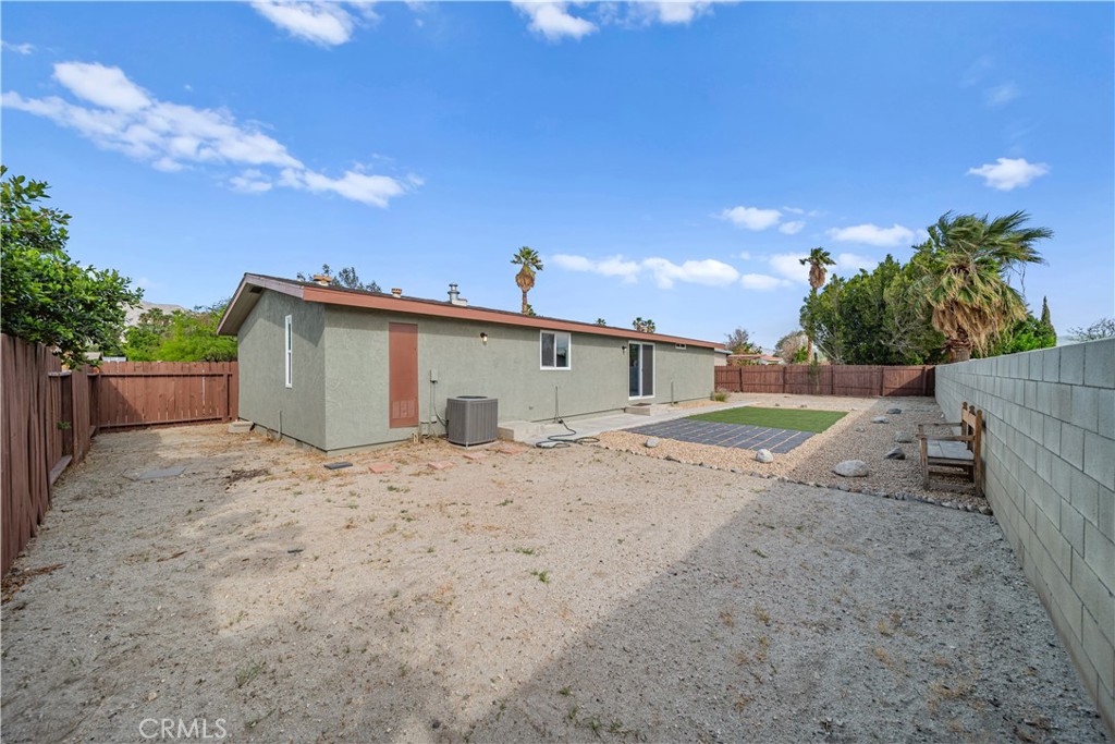 Desert Park Estates (33103) - Residential