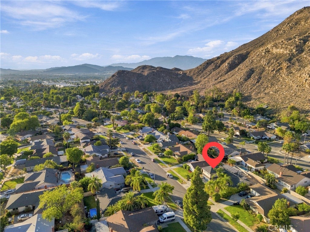 415 Glenhill