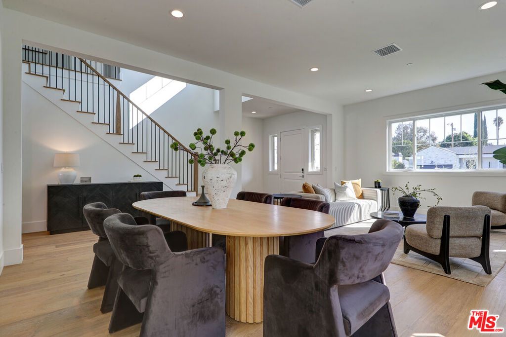 Properties 4 11729 Hartsook Street