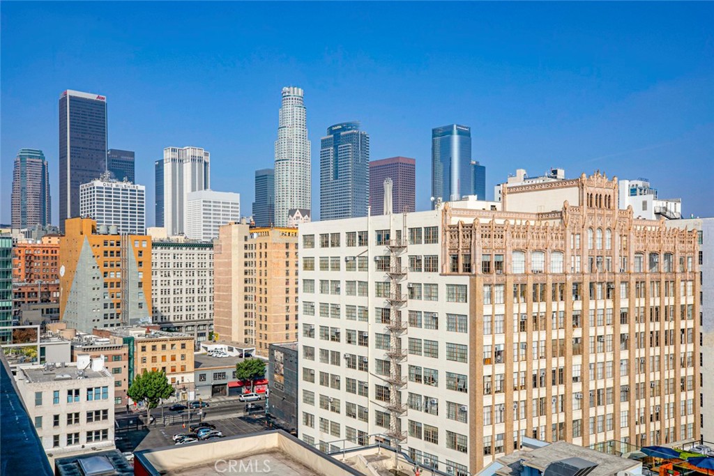 746 S Los Angeles St 1009
