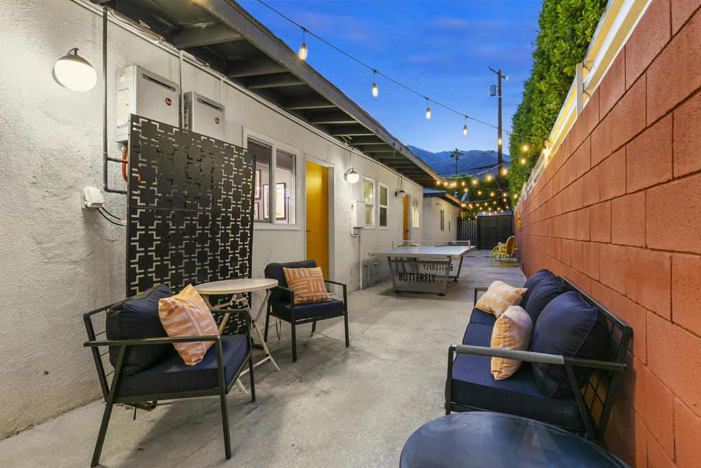 Central Palm Springs - Residential Income