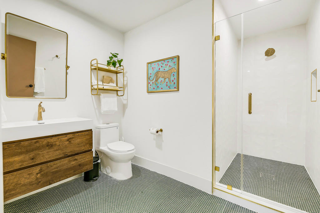 Central Palm Springs - Residential Income