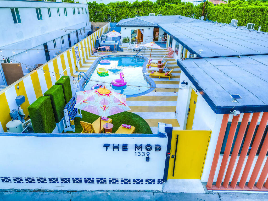 Central Palm Springs - Residential Income