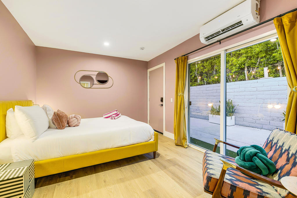 Central Palm Springs - Residential Income