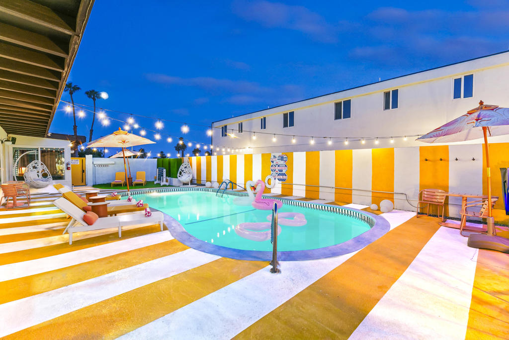 Central Palm Springs - Residential Income