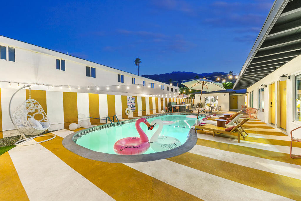 Central Palm Springs - Residential Income