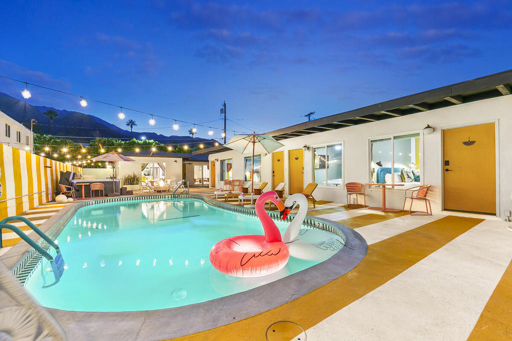 Central Palm Springs - Residential Income