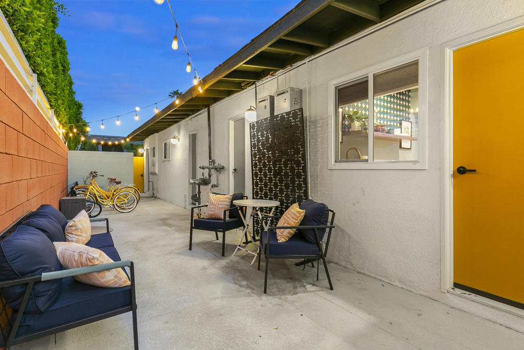 Central Palm Springs - Residential Income