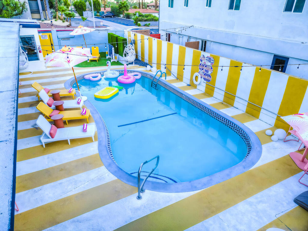 Central Palm Springs - Residential Income