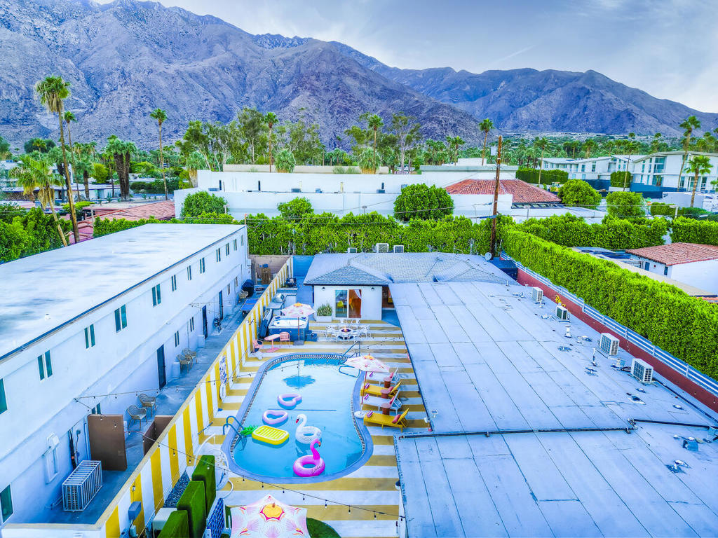 Central Palm Springs - Residential Income