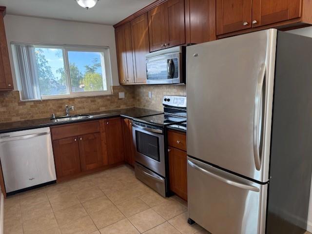 Properties 4 467 Clinton Street 10