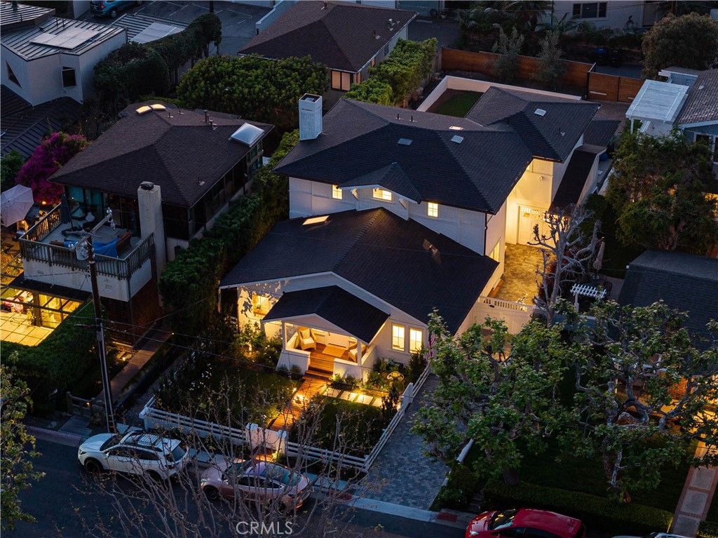 Photo of 156 Chiquita St, Laguna Beach, CA 92651 (MLS # LG26086476)